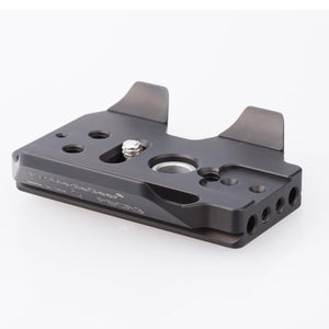 PBCR3 Canon R3 Body Arca-Swiss type Plate For Flash Brackets, L-Brackets, Handles, Straps