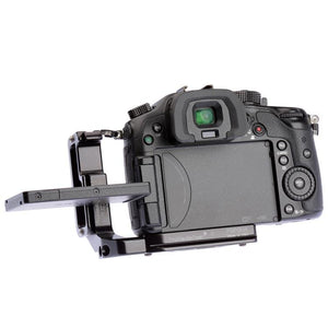 PLPGH4-PLC70D Arca-Swiss L-Bracket for the Panasonic GH4